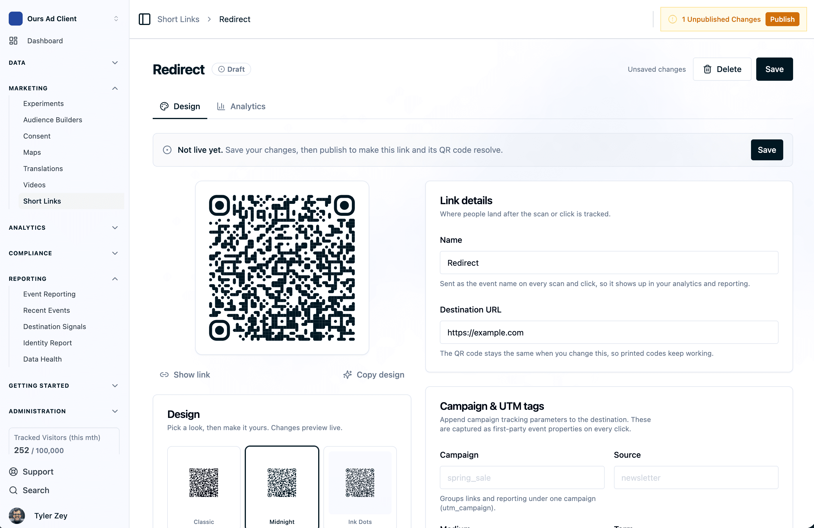 The short link editor in the Marketing Center, showing the live QR preview and design styles alongside link details and the campaign and UTM builder